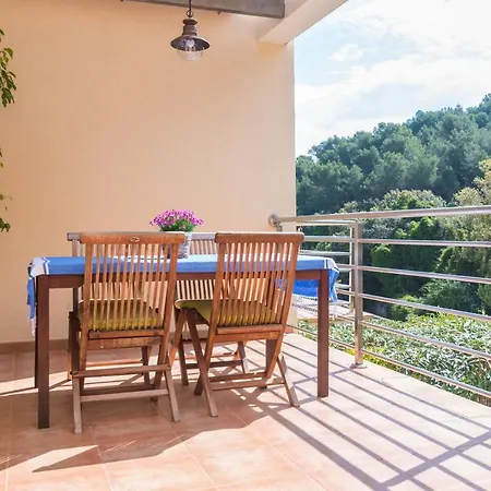 Antoni Apartman